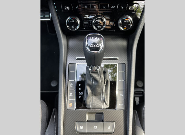 
								Škoda-Superb-2.0 4×4 Sportline plnou									