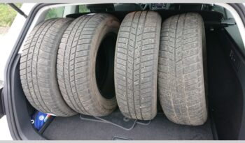 
									Volkswagen-Golf-1.6 TDi Comfortline plnou								