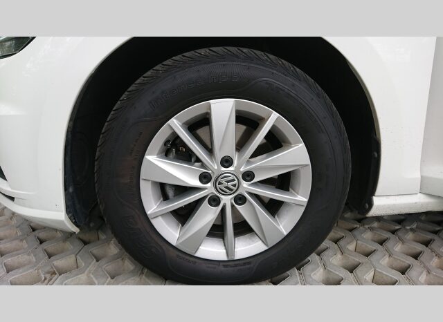 
								Volkswagen-Golf-1.6 TDi Comfortline plnou									