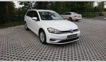 
									Volkswagen-Golf-1.6 TDi Comfortline plnou								