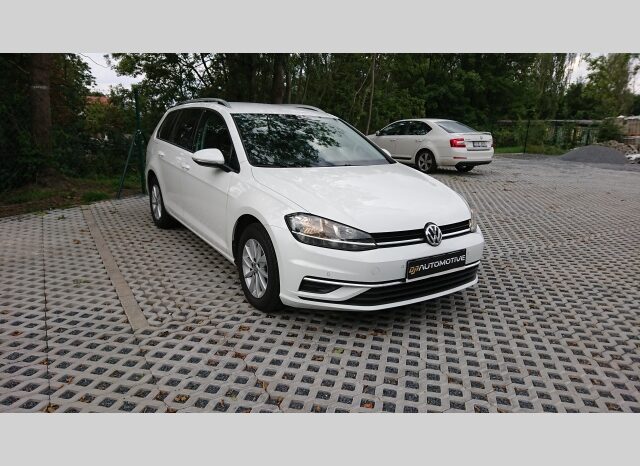 
								Volkswagen-Golf-1.6 TDi Comfortline plnou									