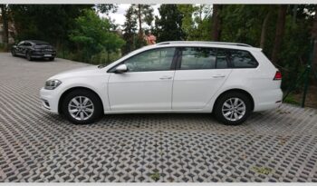 
									Volkswagen-Golf-1.6 TDi Comfortline plnou								