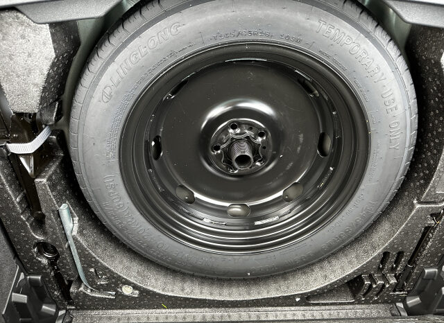 
								Volkswagen-Tiguan-1.5 TSi plnou									