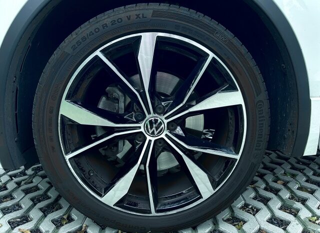 
								Volkswagen-Tiguan-2.0 TSi 4×4 Line plnou									