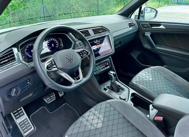 
								Volkswagen-Tiguan-2.0 TSi 4×4 Line plnou									