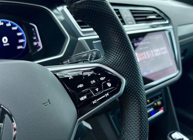 
								Volkswagen-Tiguan-2.0 TSi 4×4 Line plnou									