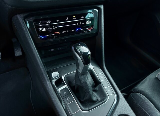 
								Volkswagen-Tiguan-1.5 TSi Elegance plnou									