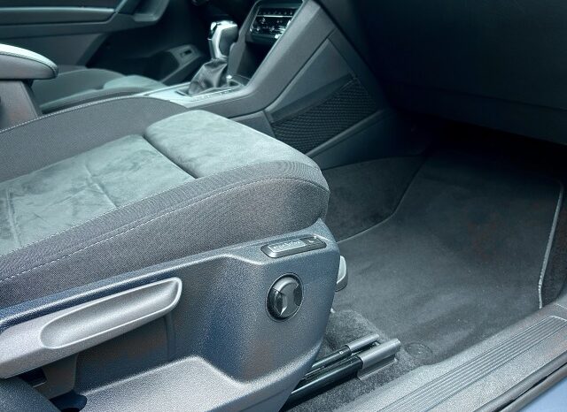 
								Volkswagen-Tiguan-1.5 TSi Elegance plnou									