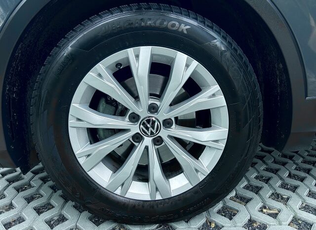 
								Volkswagen-Tiguan-1.5 TSi Elegance plnou									