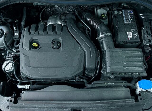 
								Volkswagen-Tiguan-1.5 TSi Elegance plnou									
