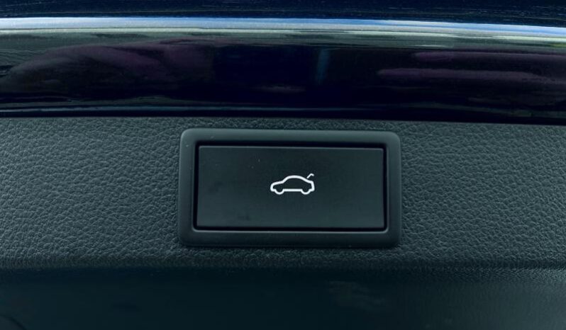 
								Škoda-Octavia-2.0 TDi Scout 4×4 plnou									