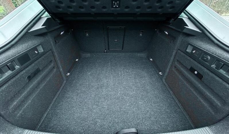 
								Škoda-Superb-2.0 TDi Ambition plnou									