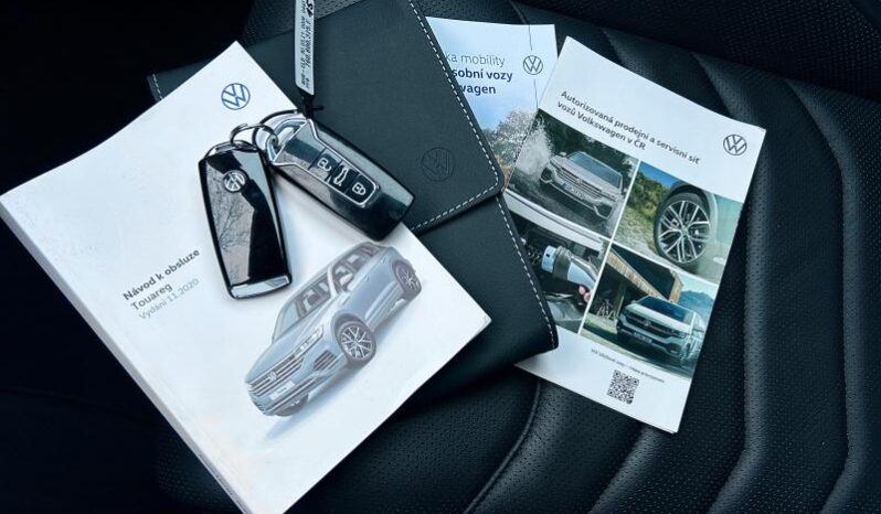 
								Volkswagen-Touareg-3.0 TDi 4×4 Elegance plnou									
