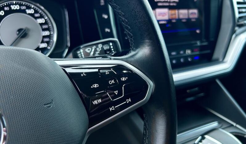 
								Volkswagen-Touareg-3.0 TDi 4×4 Elegance plnou									