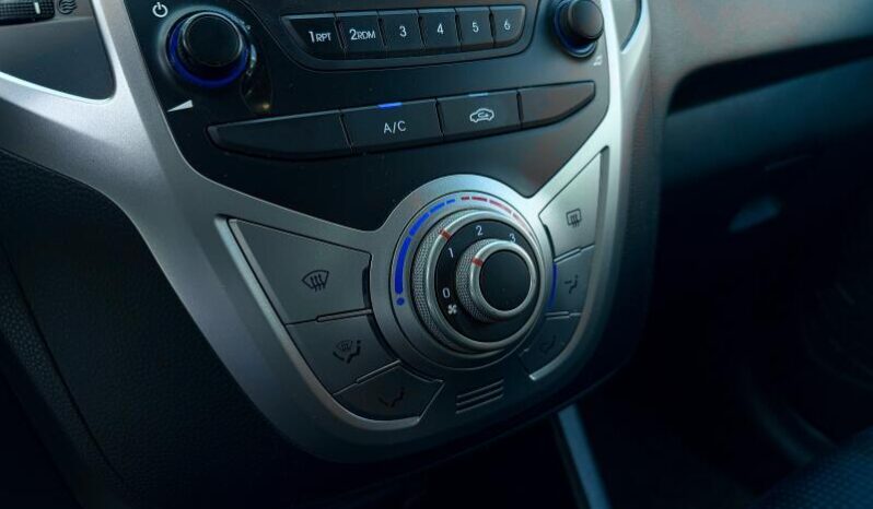 
								Hyundai-ix20- plnou									